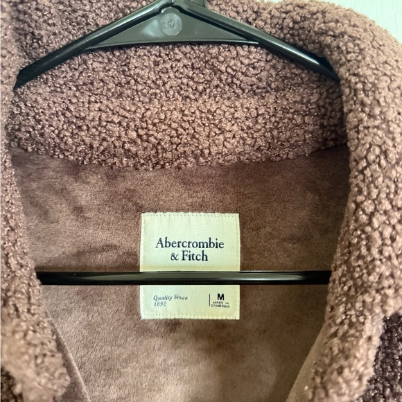 Abercrombie & Fitch Brown Sherpa Jacket with Faux Leather Accents - Picture 2 of 5